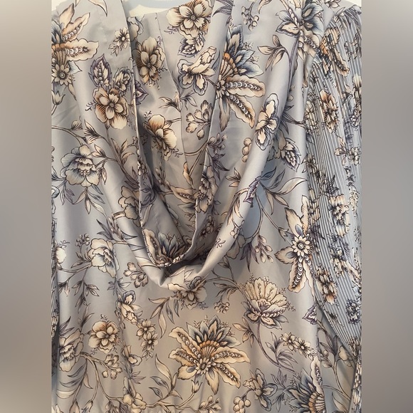 CUPIO Floral Hoodie - Picture 4 of 7